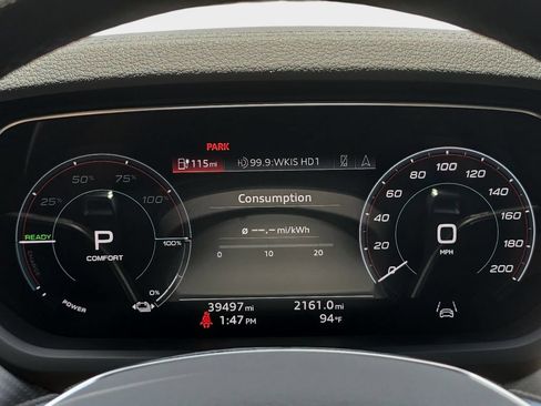 Used 2023 Audi e-tron GT Prestige w/ Prestige Package AWD/4WD image 19