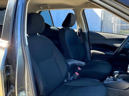 Used 2025 Nissan Kicks Play S image 8