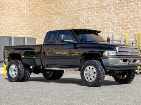 Used 1999 Dodge Ram 3500 Truck 4x4 Quad Cab image 4