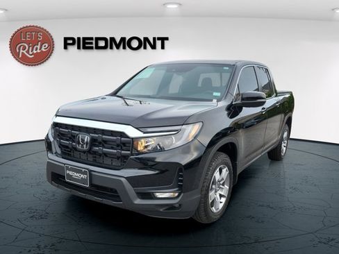 Certified 2025 Honda Ridgeline RTL image 1