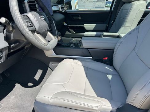 New 2026 Toyota Tundra Limited AWD/4WD image 11