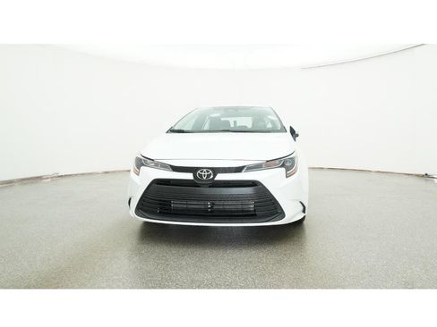 New 2026 Toyota Corolla LE image 31
