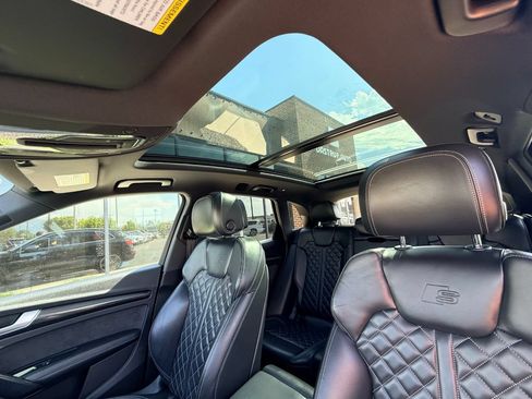 Used 2018 Audi SQ5 Premium Plus AWD/4WD image 19
