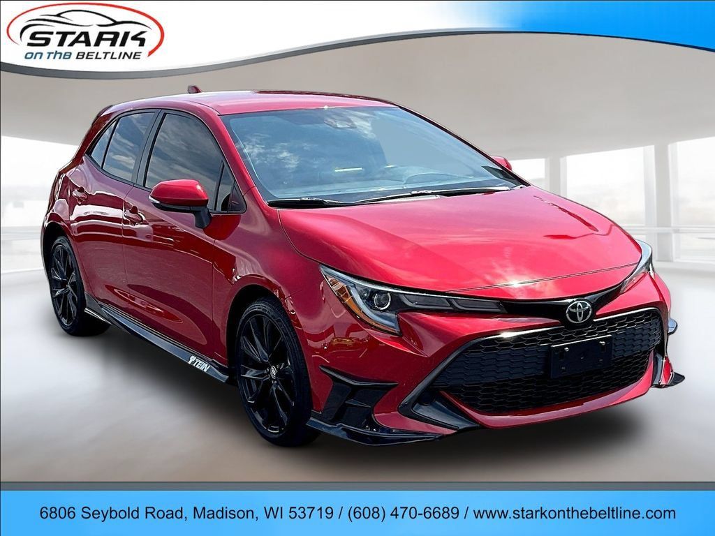 Used 2021 Toyota Corolla SE w/ Special Edition FWD image 1