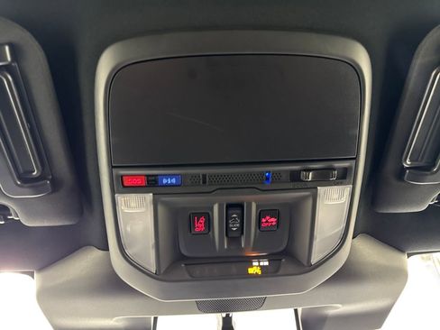 Certified 2025 Subaru Forester Wilderness image 23