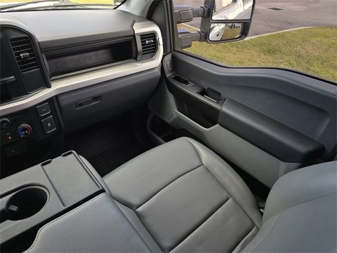 Used 2024 Ford F250 XL w/ XL Off-Road Package image 21