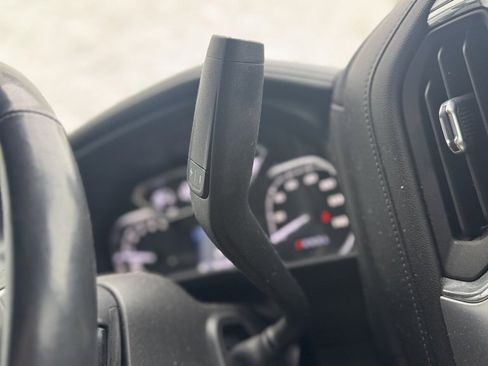 Used 2021 GMC Sierra 1500 Elevation image 23