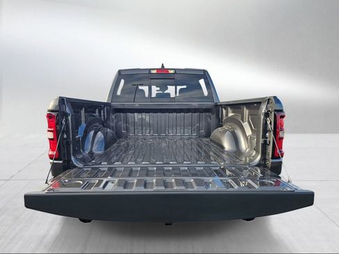 New 2026 RAM 1500 Big Horn AWD/4WD image 30