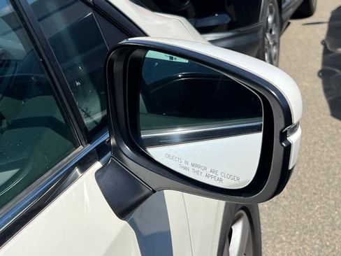 Used 2018 Honda Odyssey EX-L image 16