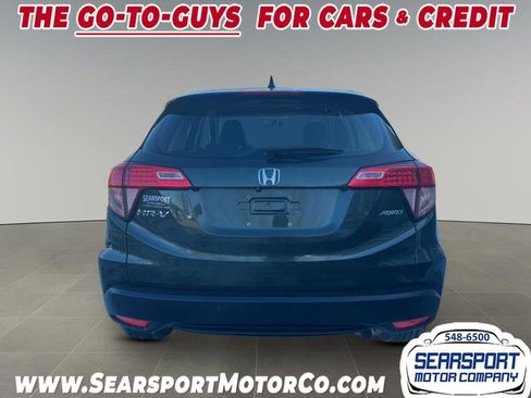 Used 2018 Honda HR-V LX image 5