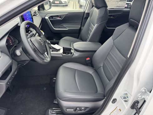 New 2025 Toyota RAV4 XLE Premium image 2