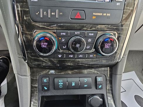 Used 2013 Buick Enclave Premium w/ LPO, Cargo Convenience Pkg FWD image 34