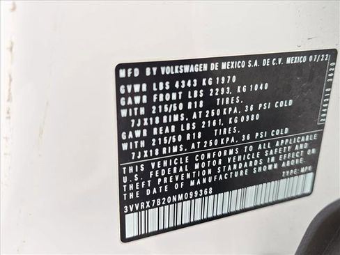 Used 2022 Volkswagen Taos SE image 26