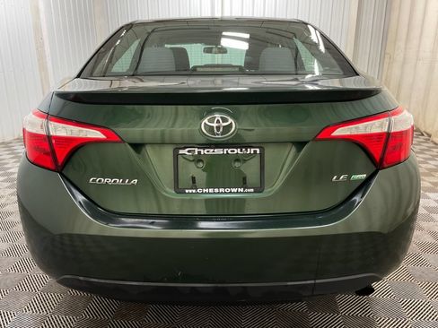 Used 2015 Toyota Corolla LE FWD image 12