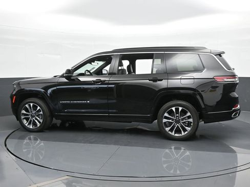 New 2025 Jeep Grand Cherokee L Overland image 3