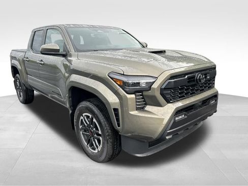 New 2026 Toyota Tacoma TRD Sport AWD/4WD image 7