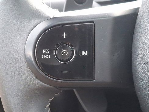 Used 2023 MINI Cooper S image 21