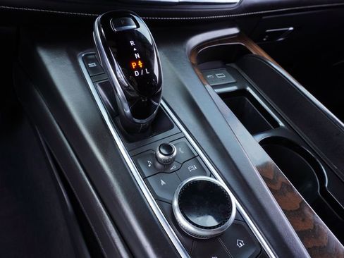 Used 2021 Cadillac Escalade Sport Platinum image 21