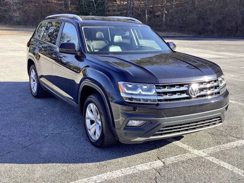 Used 2019 Volkswagen Atlas SE FWD image 6