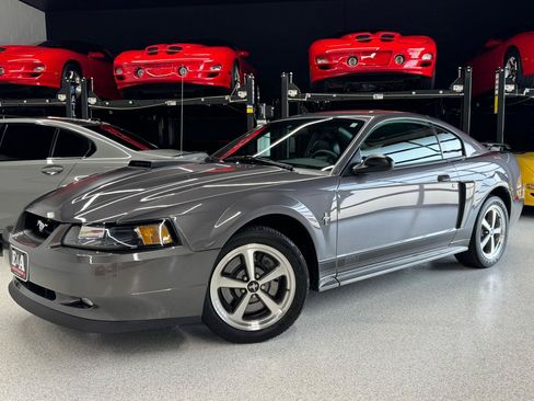 Used 2003 Ford Mustang Mach 1 RWD image 2