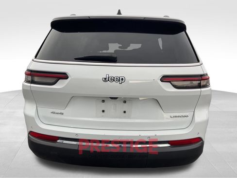 Used 2023 Jeep Grand Cherokee L Laredo image 6