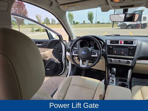 Used 2017 Subaru Outback 2.5i Limited AWD/4WD image 17