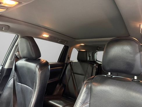 Used 2018 Toyota Highlander Limited image 34