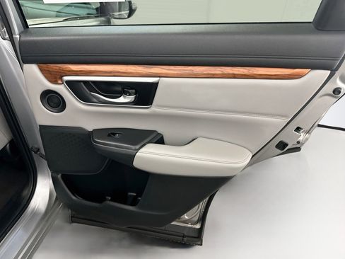 Used 2020 Honda CR-V EX-L image 32