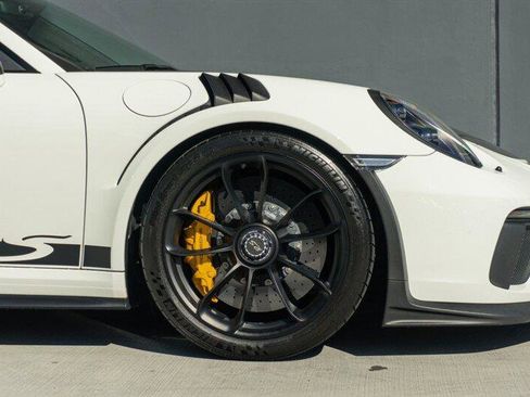 Used 2019 Porsche 911 GT3 RS w/ Weissach Package image 36