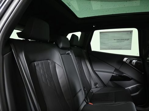 New 2026 BMW X3 xDrive30 w/ Premium Package image 36