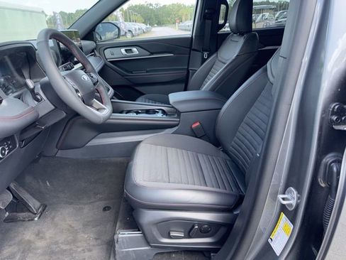 Used 2026 Ford Explorer ST-Line w/ ST-Line Street Pack RWD image 10