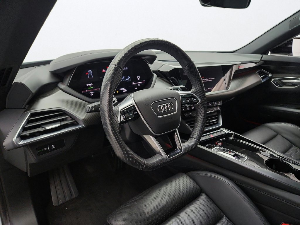 Used 2023 Audi e-tron GT Premium Plus w/ Performance Package AWD/4WD image 10