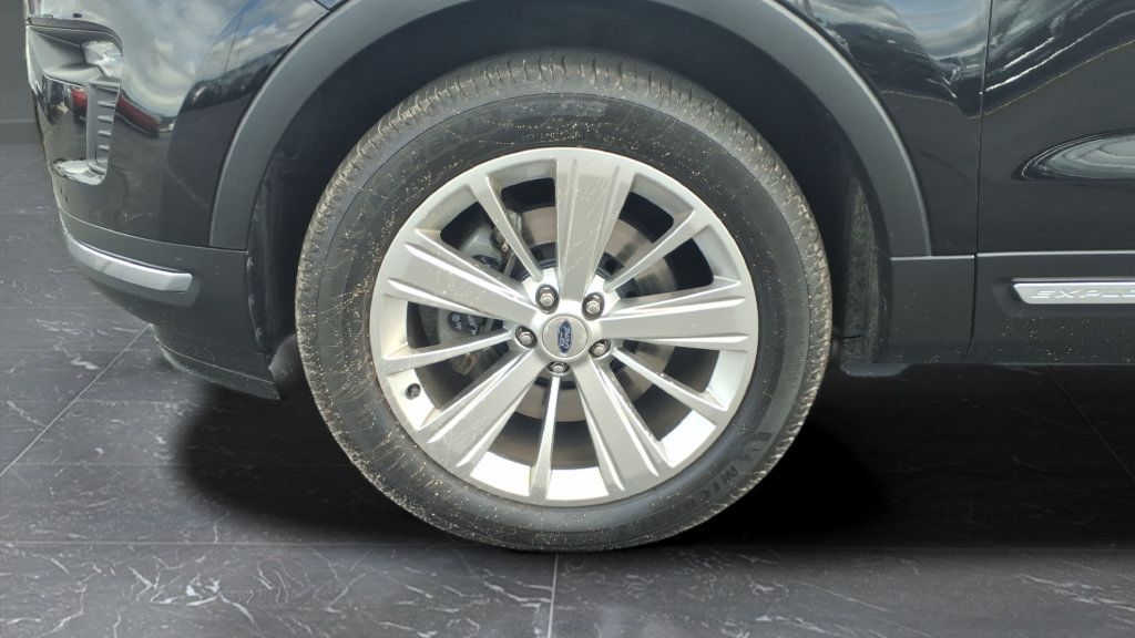 Used 2019 Ford Explorer Limited w/ Class III Trailer Tow Package AWD/4WD image 27