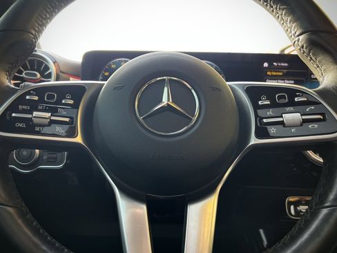 Used 2021 Mercedes-Benz CLA 250 CLA 250 image 56