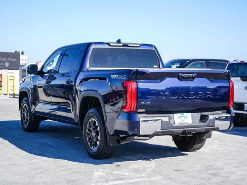 Used 2022 Toyota Tundra SR5 w/ TRD Off-Road Package AWD/4WD image 8