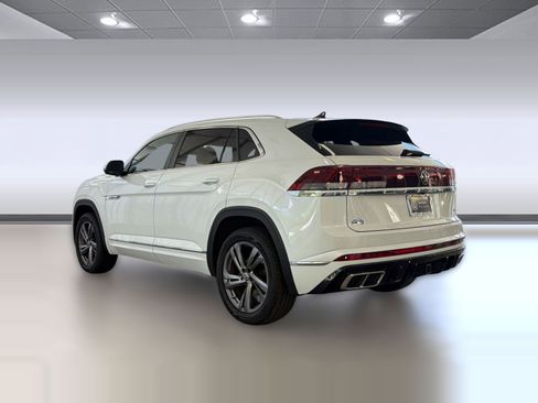Certified 2024 Volkswagen Atlas Cross Sport SEL R-Line image 3