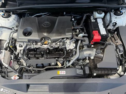 Used 2024 Toyota Camry SE FWD image 22