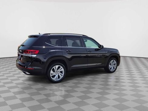 Used 2021 Volkswagen Atlas SE w/ Panoramic Sunroof Package AWD/4WD image 8