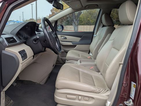 Used 2014 Honda Odyssey EX-L image 10