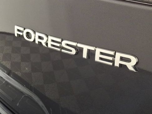 Used 2022 Subaru Forester Premium AWD/4WD image 31