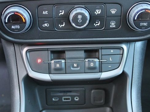 Used 2024 GMC Terrain AT4 image 16