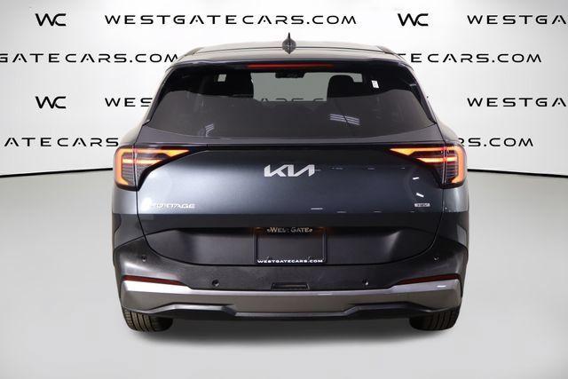 Used 2026 Kia Sportage LX FWD image 4