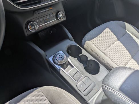 Used 2020 Ford Escape SE AWD/4WD image 21
