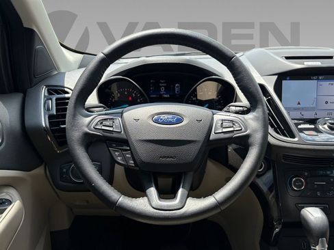 Used 2017 Ford Escape Titanium FWD image 13