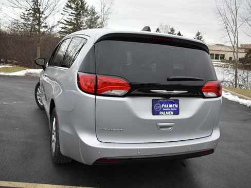 New 2026 Chrysler Voyager LX FWD image 5