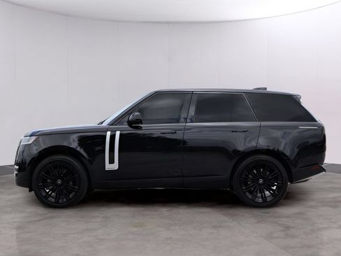 Certified 2025 Land Rover Range Rover Autobiography AWD/4WD image 4