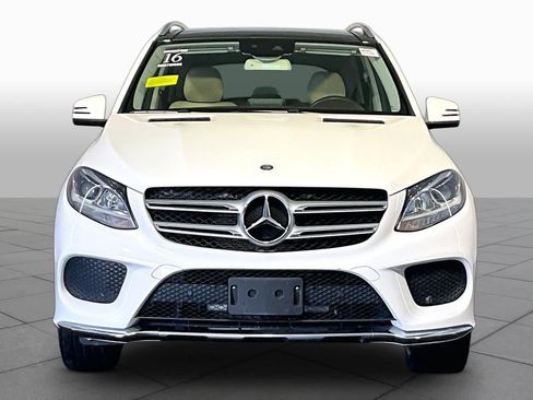 Used 2016 Mercedes-Benz GLE 350 4MATIC image 4