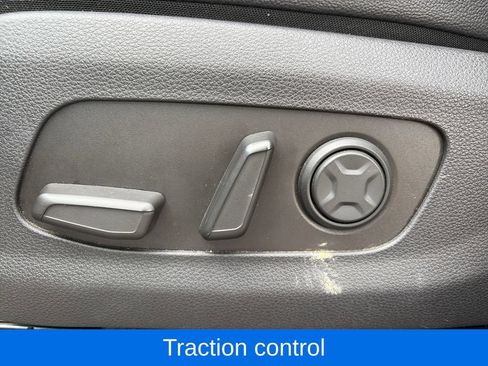 Used 2024 Kia Carnival SX Prestige FWD image 17