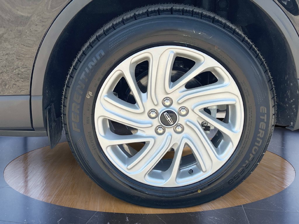 Certified 2023 Lincoln Corsair FWD image 35