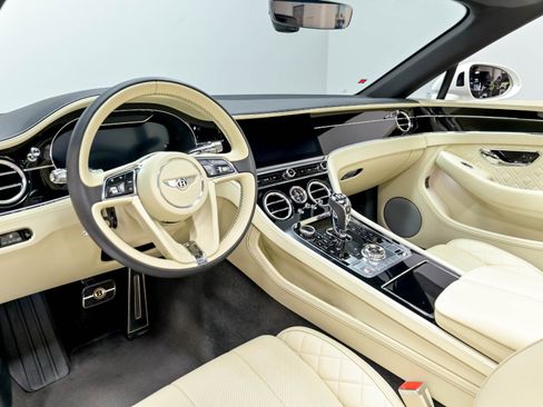 Used 2020 Bentley Continental GT AWD/4WD image 10